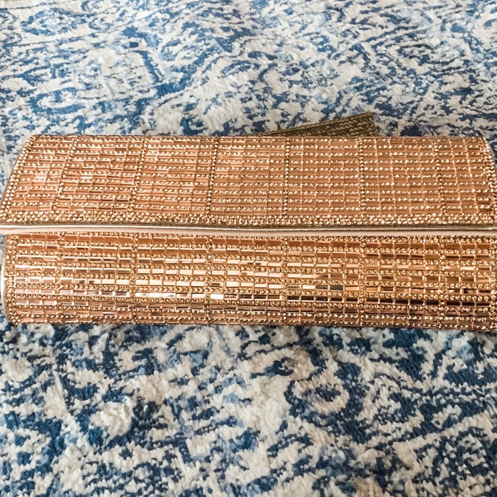 ✨💖NWT Rose Gold Sparkliest Starlet Clutch